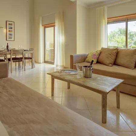 Pinheiros Da Balaia Rezort