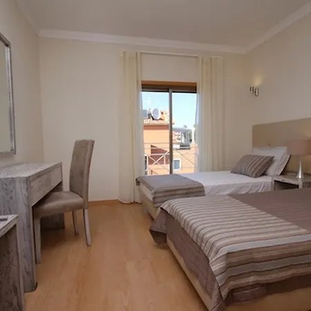 리조트 Pinheiros Da Balaia 4*