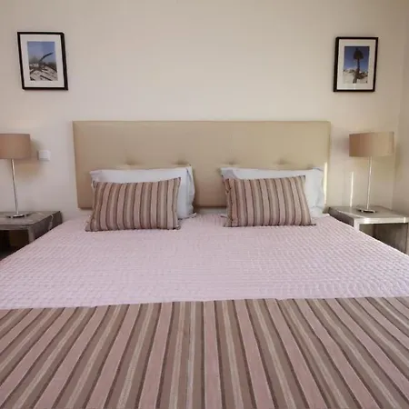 Pinheiros Da Balaia 4* البوفيرا